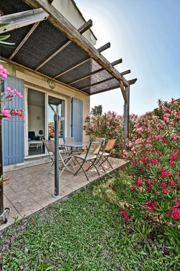 Le Petit Bonheur - Place Parking Privee - Clim - Terrasse - Piscine Partagee - Proche Parc Spirou Saint-Saturnin-lès-Avignon 외부 사진